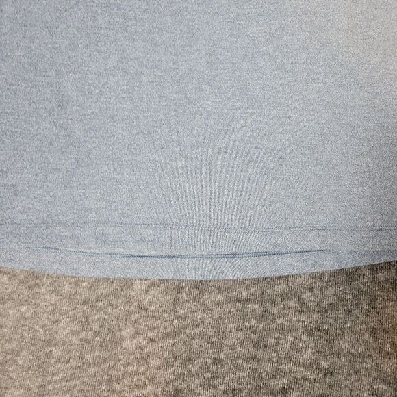 Lululemon Men's  Polo Shirt Size M Short-Sleeve 3-Button Light Blue - Picture 5 of 9